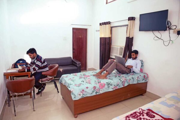 fs-university-about-us-gallery-2